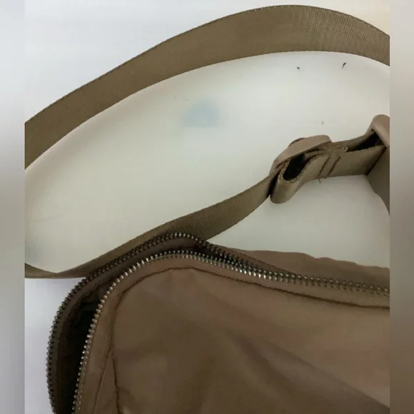 Unisex Light Brown Belt/Cross body Minimalist Sling Bag - Picture 4 of 10